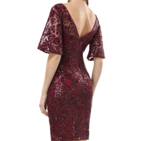 Carmen Marc Valvo Infusion V-Back Sequin Lace Cocktail Dress - Picture 4 of 10